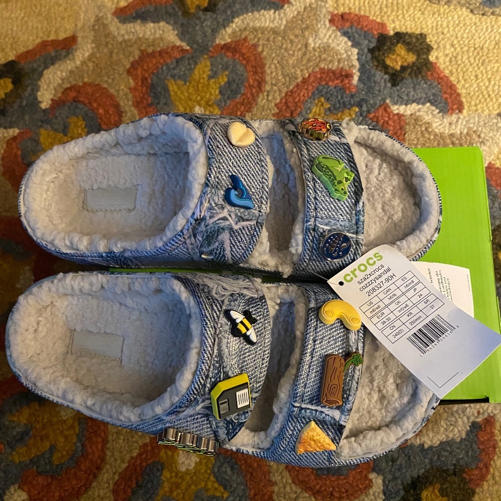 Sza Cozzy Crocs Sandal